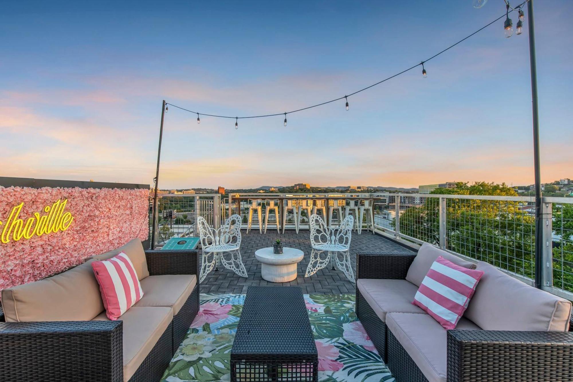 Dolly'S Big House - 18 Beds Skydeck Views Villa Nashville Eksteriør billede