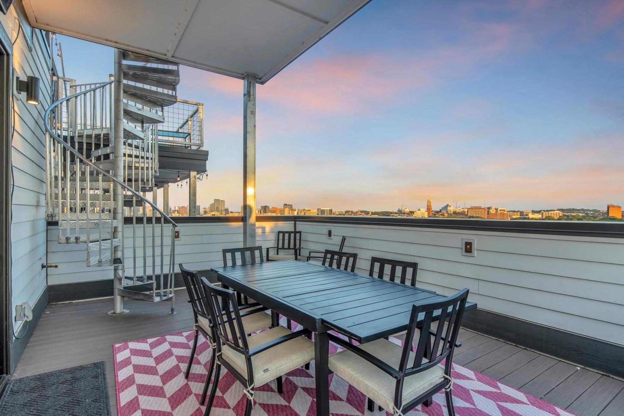 Dolly'S Big House - 18 Beds Skydeck Views Villa Nashville Eksteriør billede
