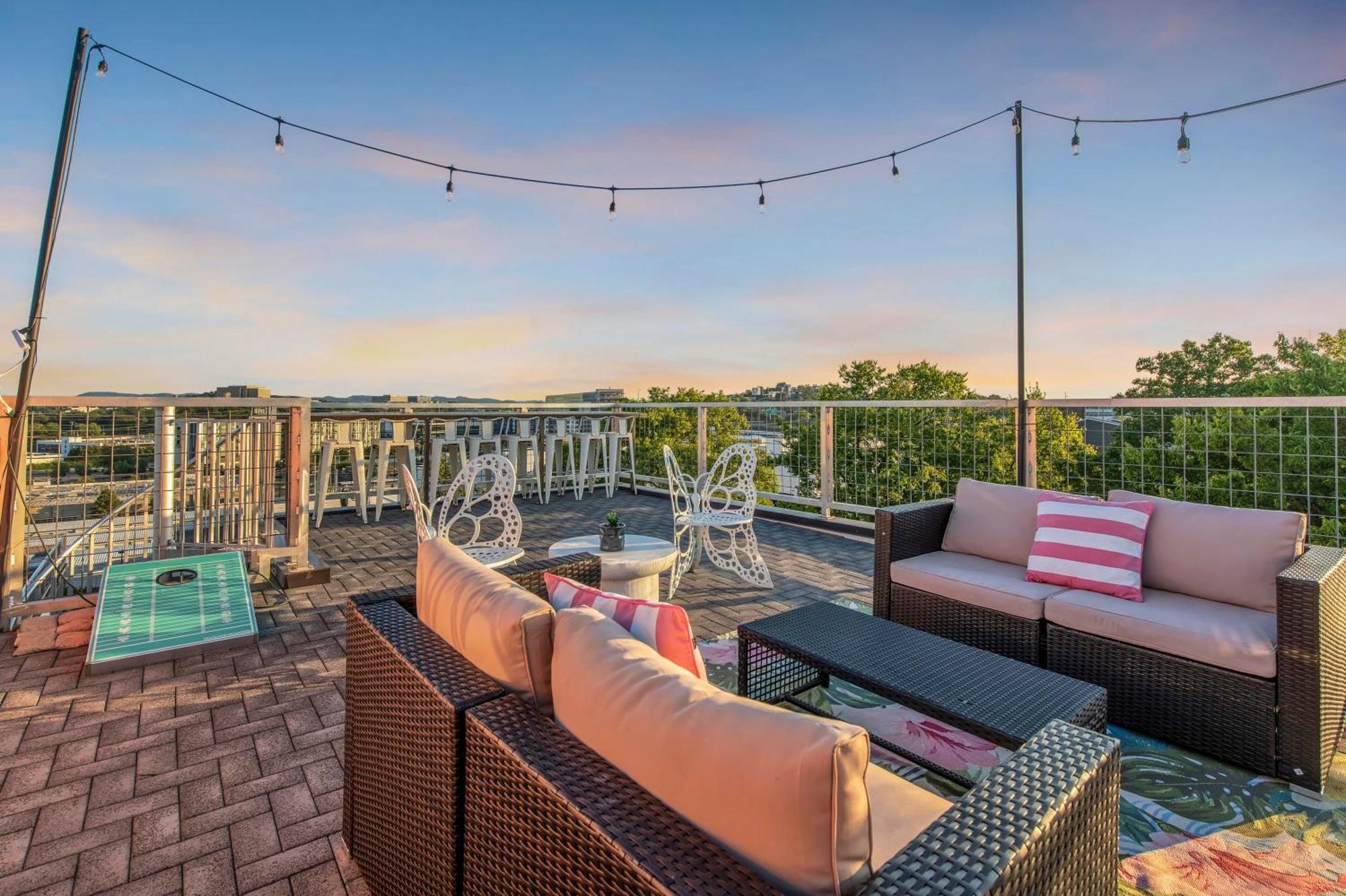 Dolly'S Big House - 18 Beds Skydeck Views Villa Nashville Eksteriør billede